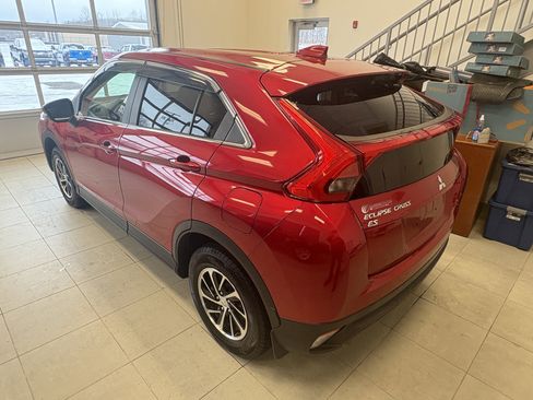 Used 2020 Mitsubishi Eclipse Cross ES image 4