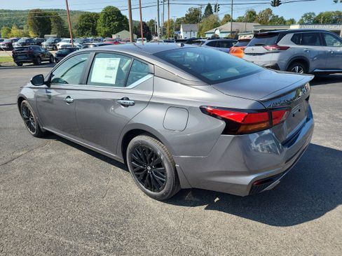 New 2025 Nissan Altima 2.5 SV w/ SV Special Edition Package image 6