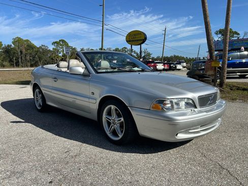 Used 2001 Volvo C70 LT image 3
