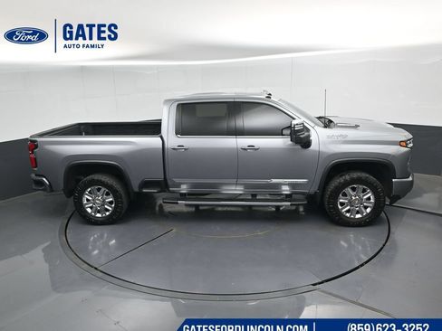 Used 2024 Chevrolet Silverado 2500 High Country w/ High Country Premium Package AWD/4WD image 50