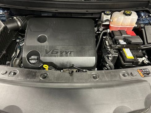 Used 2023 Buick Enclave Essence w/ Sound and Sites Package image 27