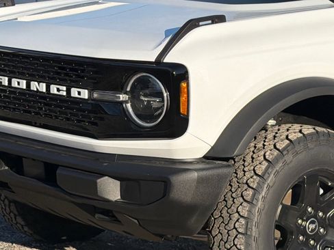 New 2025 Ford Bronco Big Bend image 2