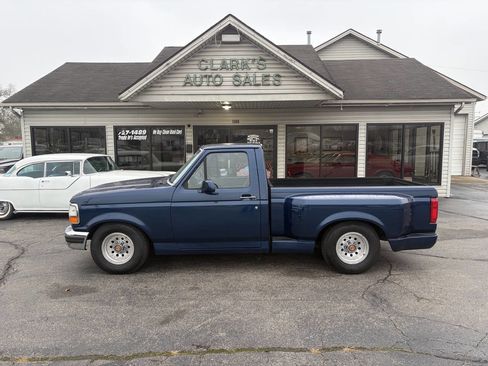 Used 1993 Ford F150 XL image 1