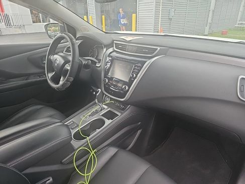 Used 2019 Nissan Murano SL w/ Cargo Package FWD image 11