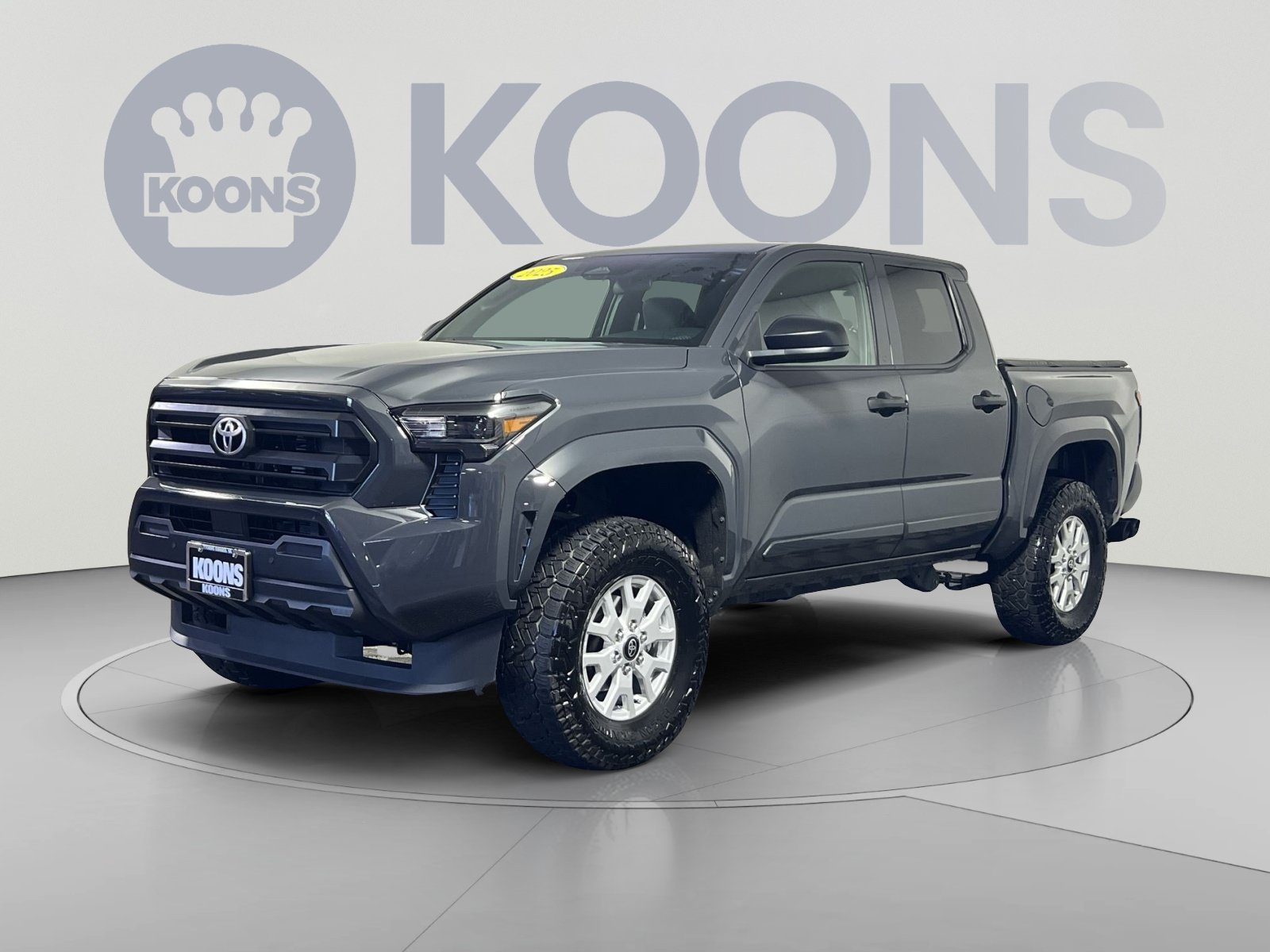 Used 2025 Toyota Tacoma SR w/ SR Upgrade Package AWD/4WD image 1
