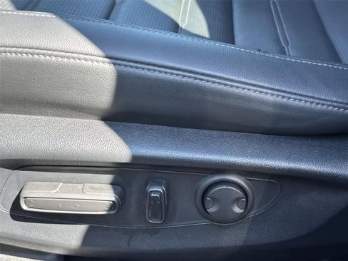 Used 2023 Honda CR-V EX-L image 14