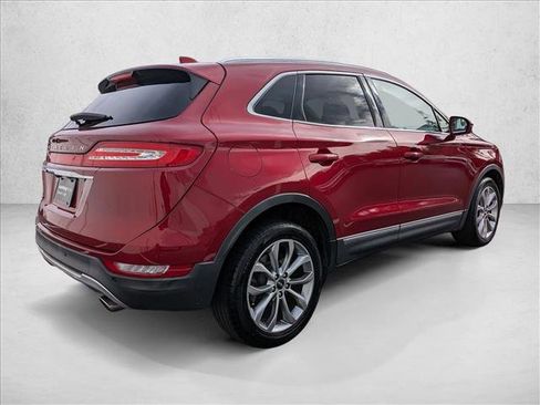 Used 2019 Lincoln MKC Select image 4