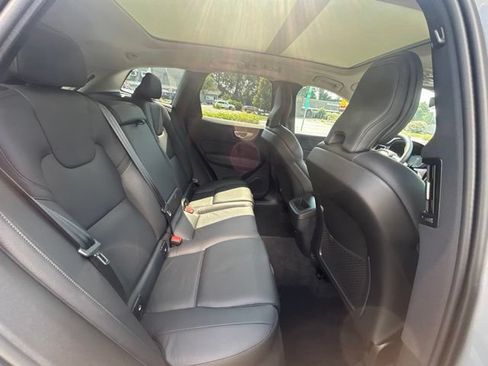 Certified 2024 Volvo XC60 B5 Plus AWD/4WD image 13
