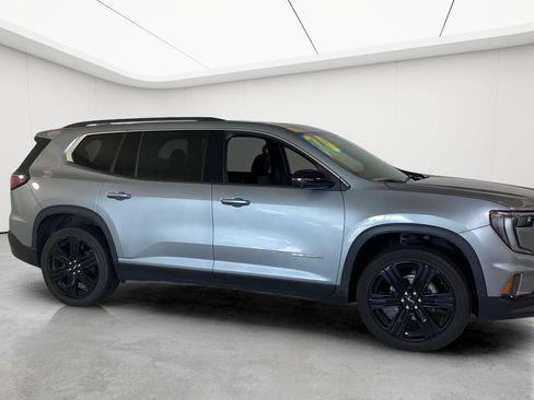 Used 2024 GMC Acadia Elevation w/ Black Edition FWD image 14