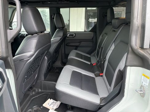 Used 2024 Ford Bronco Big Bend image 5
