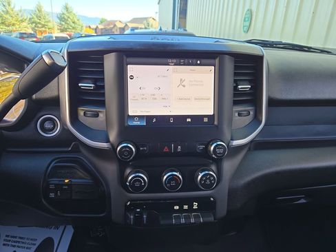 Used 2022 RAM 2500 Big Horn image 23