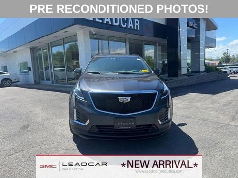 Used 2023 Cadillac XT5 Sportv w/ Platinum Package AWD/4WD image 8