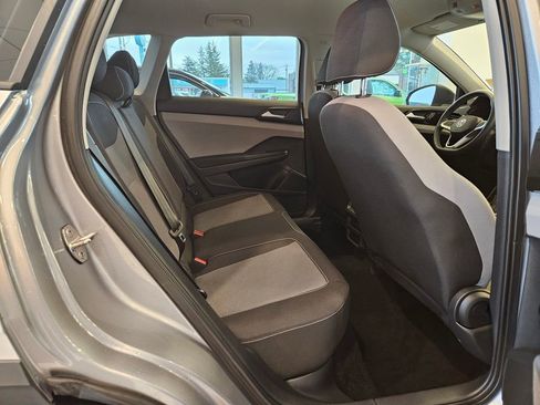 Used 2023 Volkswagen Taos S AWD/4WD image 29