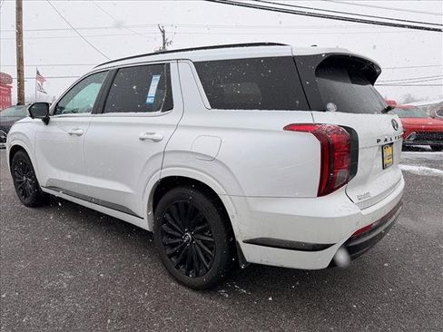 Used 2025 Hyundai Palisade Calligraphy image 4
