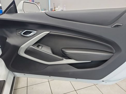 Used 2023 Chevrolet Camaro LT RWD image 18