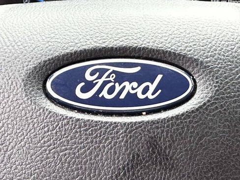 Used 2023 Ford Edge SEL AWD/4WD image 25