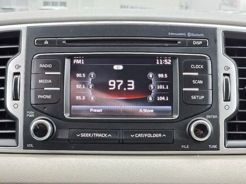 Used 2018 Kia Sportage LX image 23