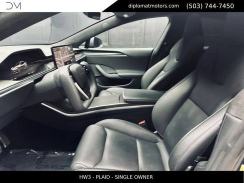 Used 2022 Tesla Model S Plaid AWD/4WD image 17