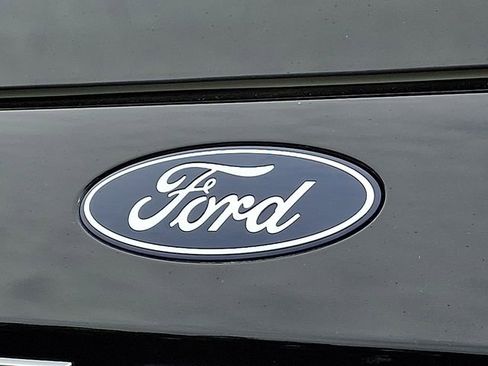 Used 2025 Ford Expedition Max Platinum AWD/4WD image 34