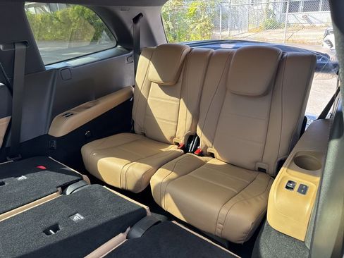 New 2026 Mercedes-Benz GLS 450 4MATIC image 31