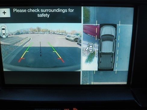 Used 2018 Ford F150 Platinum w/ Equipment Group 701A Luxury image 13