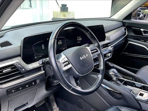Used 2023 Kia Telluride EX AWD/4WD image 14