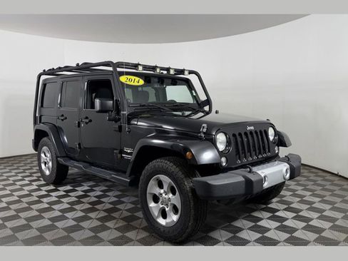 Used 2014 Jeep Wrangler Unlimited Sahara AWD/4WD image 1