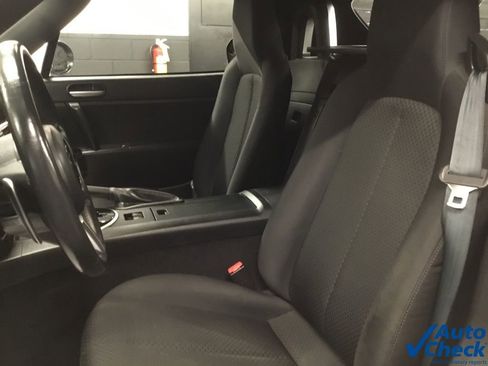 Used 2006 MAZDA MX-5 Miata Touring image 35