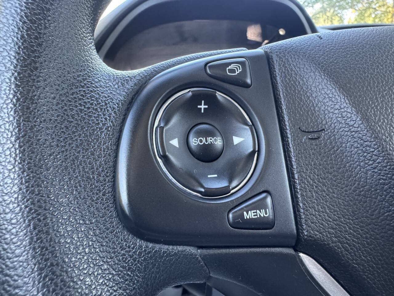 Used 2016 Honda CR-V EX image 26