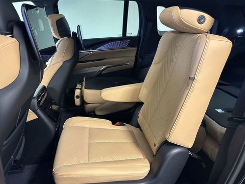 New 2025 Cadillac Escalade IQ Luxury 2 image 34