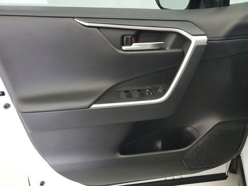 Used 2024 Toyota RAV4 XSE AWD/4WD image 21