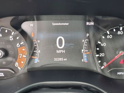 Used 2023 Jeep Compass Limited AWD/4WD image 11