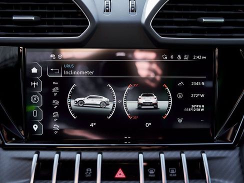 Used 2024 Lamborghini Urus Performante image 88