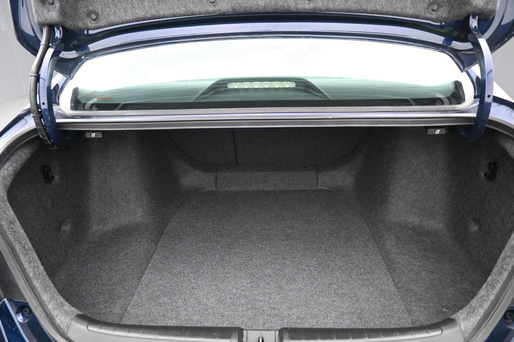 Used 2018 Honda Accord EX image 35