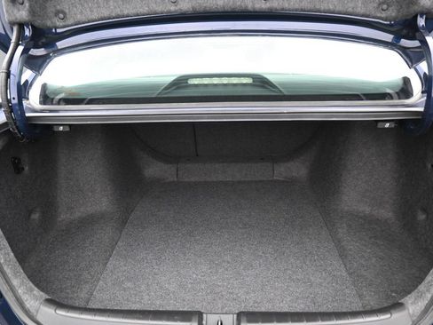 Used 2018 Honda Accord EX image 35