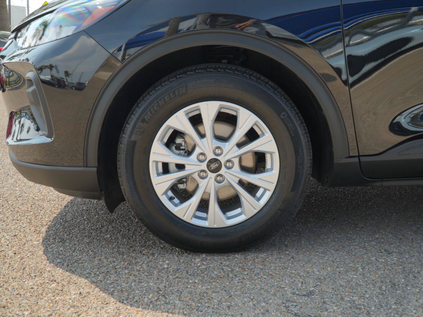 Used 2024 Ford Escape Active FWD image 16