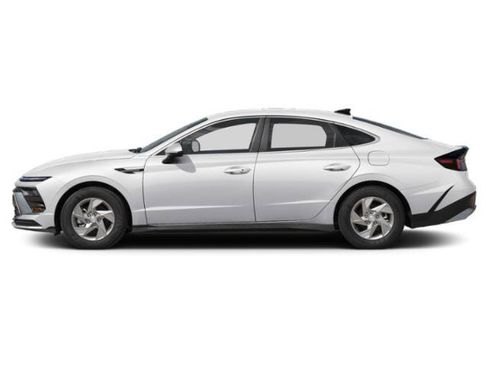 Used 2026 Hyundai Sonata SE FWD image 3