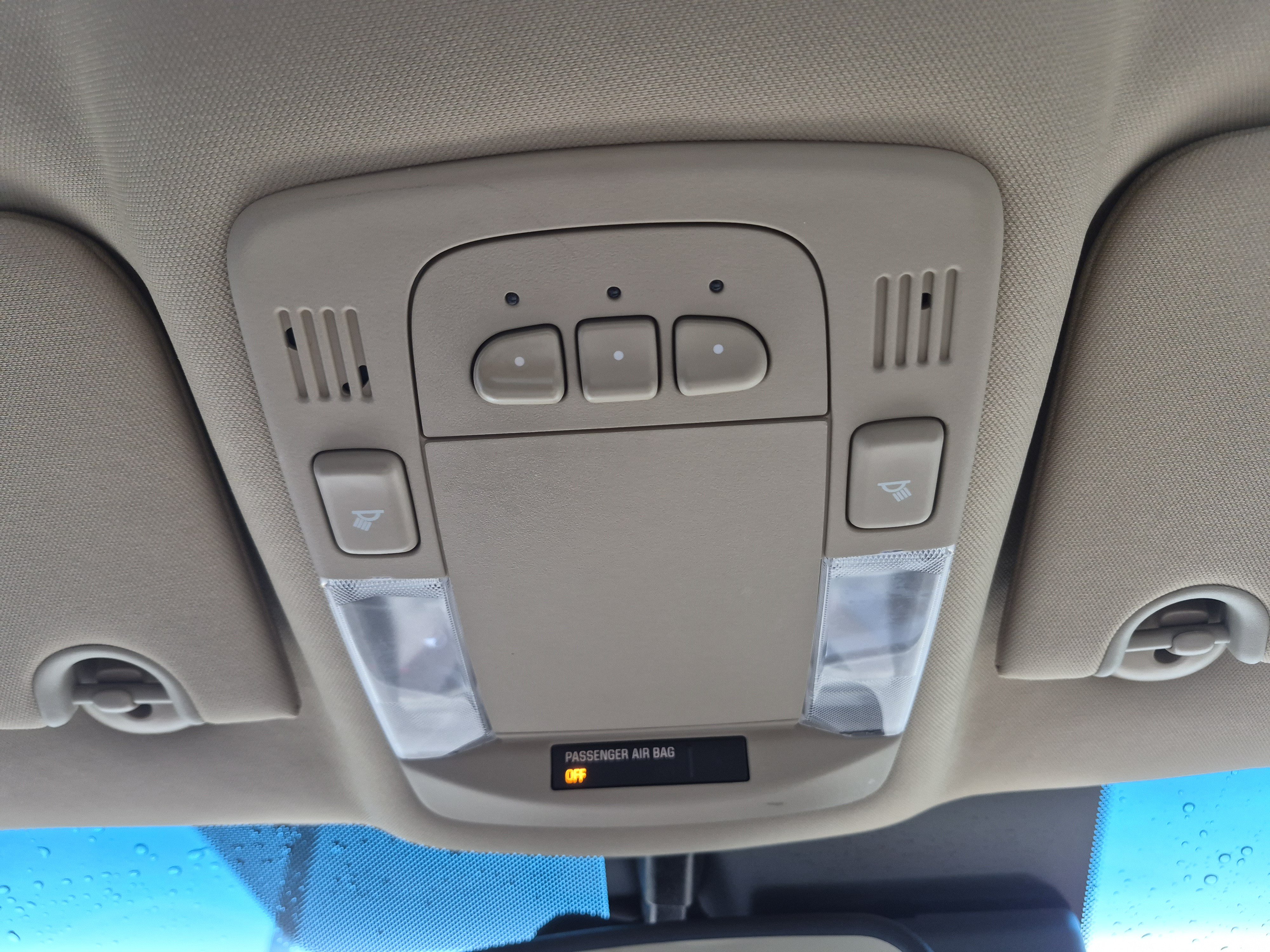 Used 2011 Buick Lucerne CXL FWD image 22