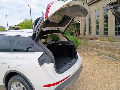 Used 2021 Lincoln Corsair FWD w/ Convenience Package image 70