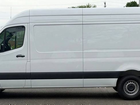 New 2026 Mercedes-Benz Sprinter 2500 image 7