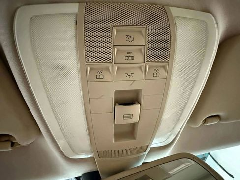 Used 2012 Mercedes-Benz C 250 Coupe image 30