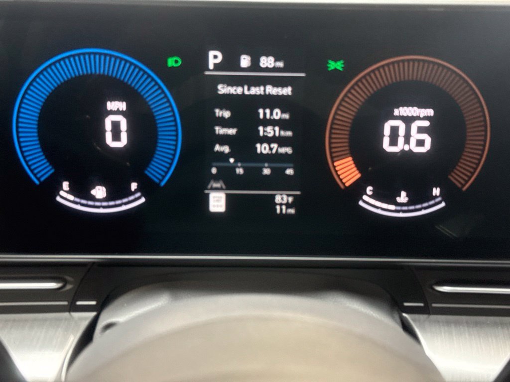 New 2027 Hyundai Kona SEL Premium FWD image 24