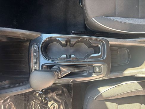 Used 2025 Chevrolet TrailBlazer LT image 40