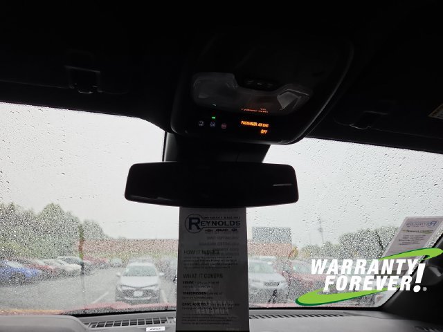 Used 2026 Chevrolet Colorado Z71 w/ Technology Package AWD/4WD image 12