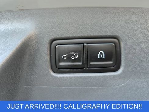 Used 2024 Hyundai Santa Fe Calligraphy AWD/4WD image 15