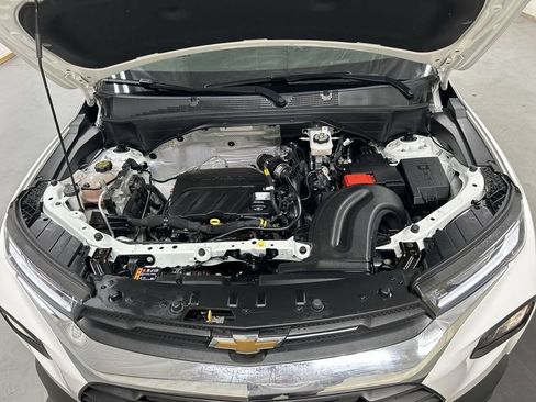 Certified 2023 Chevrolet TrailBlazer LT FWD image 23