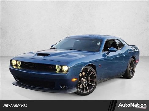 Used 2020 Dodge Challenger R/T Scat Pack image 1