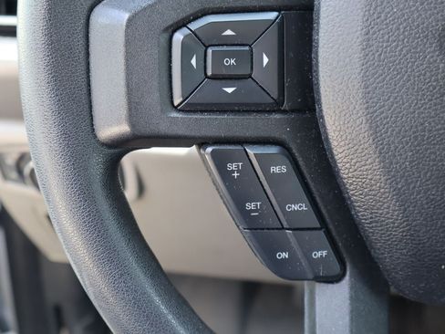 Used 2019 Ford F150 XLT RWD image 12