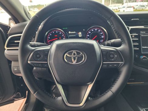 Used 2018 Toyota Camry XSE w/ Driver Assist Package image 18