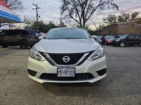Used 2018 Nissan Sentra S image 4